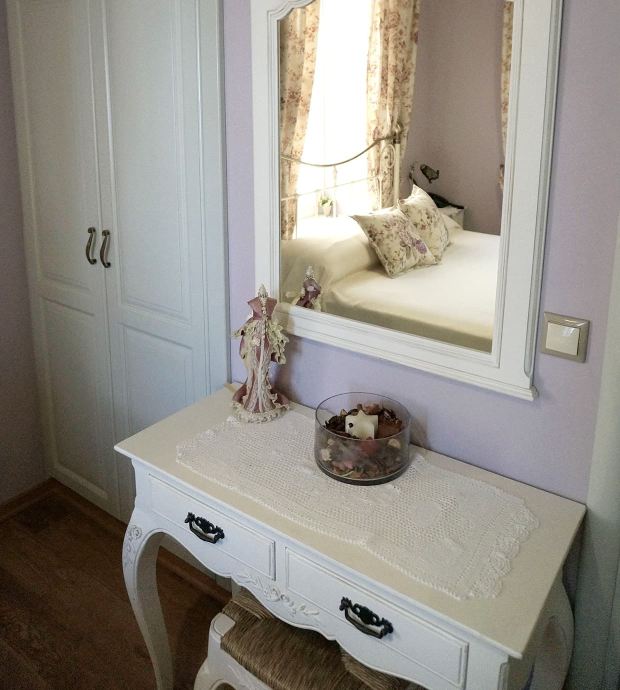 Inside Nostos 1